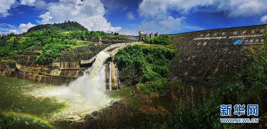 (國(guó)際·圖文互動(dòng))(2)通訊:踐行綠色發(fā)展 持續(xù)造福民生——記中國(guó)華電柬埔寨額勒賽水電站項(xiàng)目