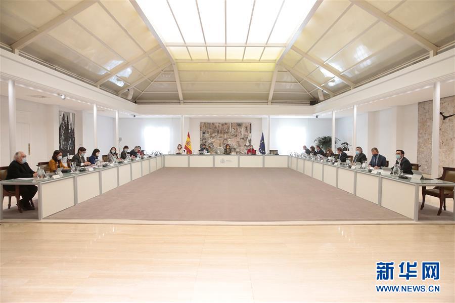 (國際疫情)(1)西班牙政府宣布馬德里進入緊急狀態(tài)以遏制疫情