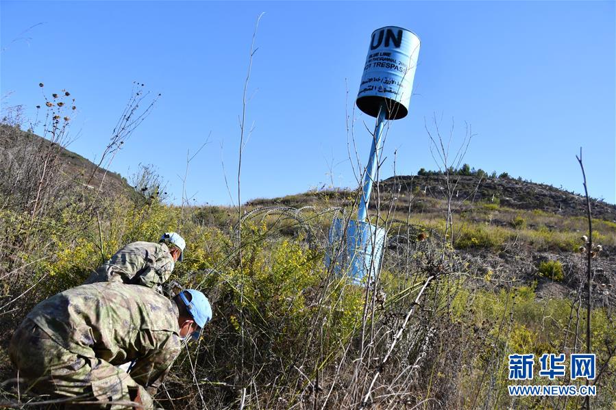 (國(guó)際·圖文互動(dòng))(2)披荊斬棘穿越“死亡地帶”——記中國(guó)新一批赴黎維和官兵首次“藍(lán)線”勘察