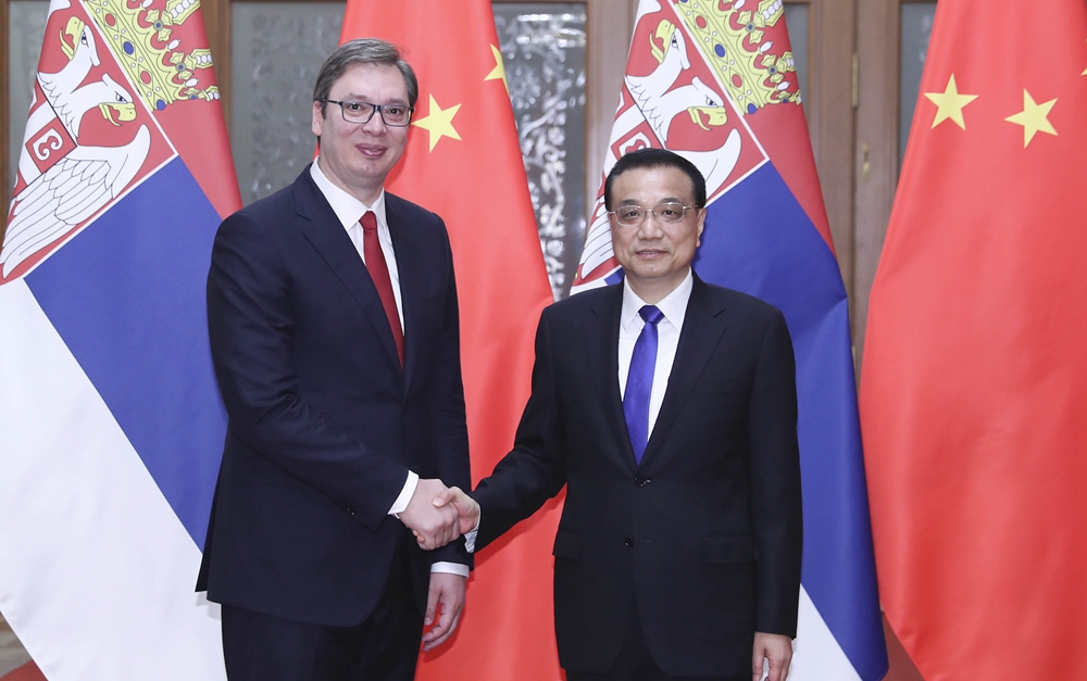 李克強會見塞爾維亞總理、當選總統(tǒng)武契奇