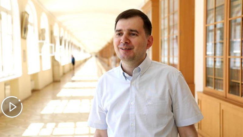 與習(xí)主席做校友，這感覺真棒！