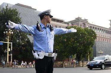 70年時光流影 70行見證發(fā)展